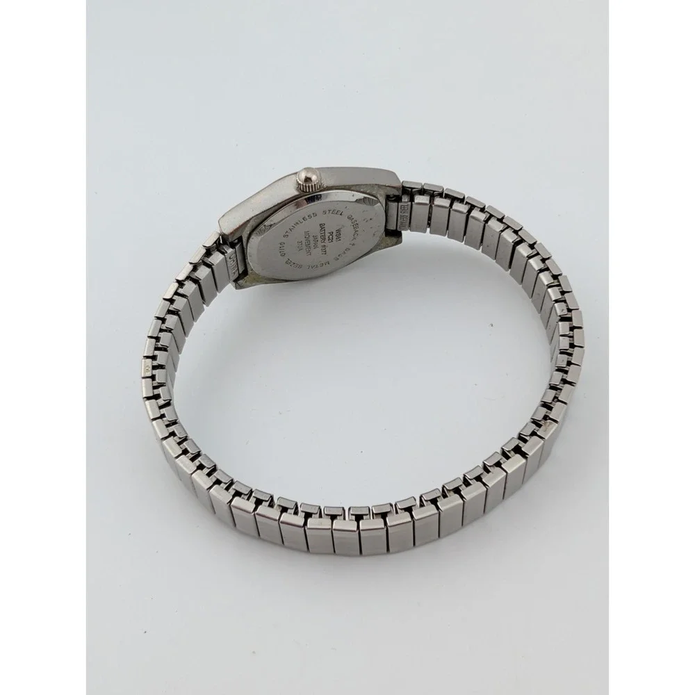 White Stag Watch Women‎ 18mm Case Silver Stretch Band- New Battery